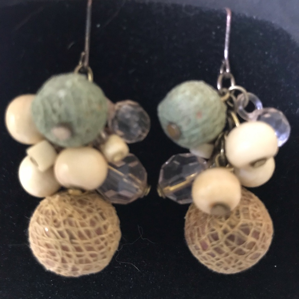 Vintage Buck Hill Earrings ( or clip on Earrings) - Picture 7 of 11